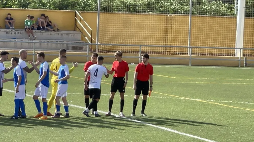 Cafetería Parque Alcolea restaurant in Alcolea del Río