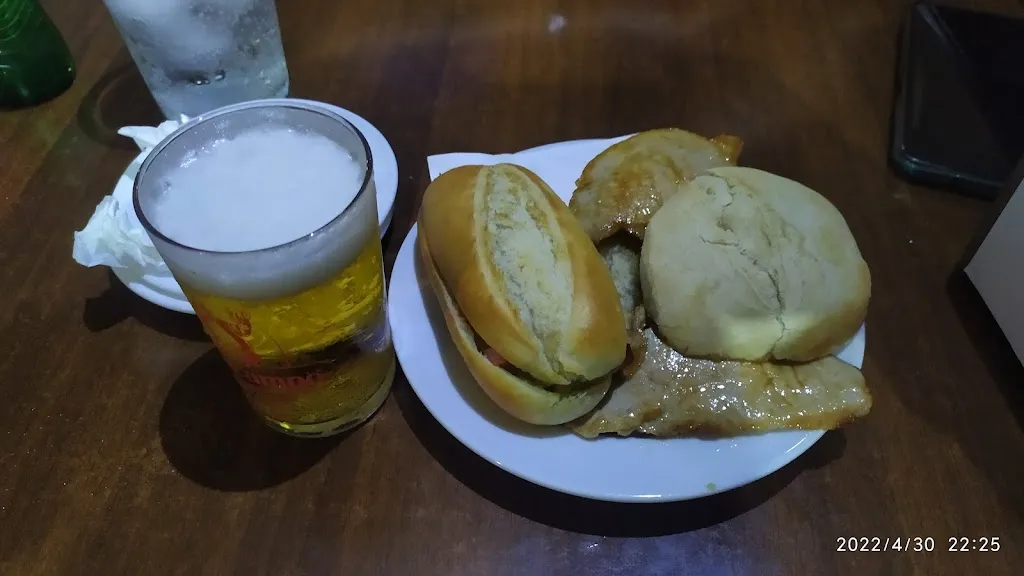 Ignacio “Nachet” Garcia Garcia_Bar El Pringao_Alcalá del Río_review