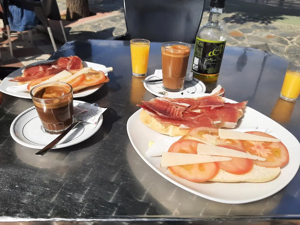 Bar la fresquita_Alcalá del Río_slider_image_2