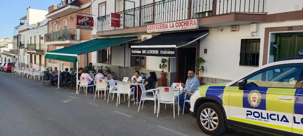 Bar La Cochera restaurant in Alcalá del Río