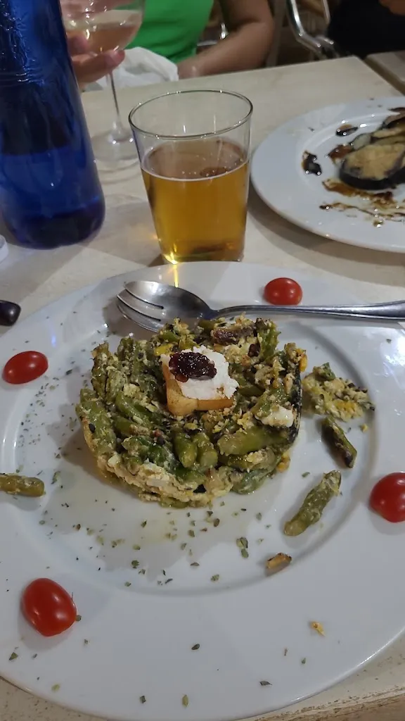 Menu_Restaurante La Muralla_Almadén de la Plata_image_8