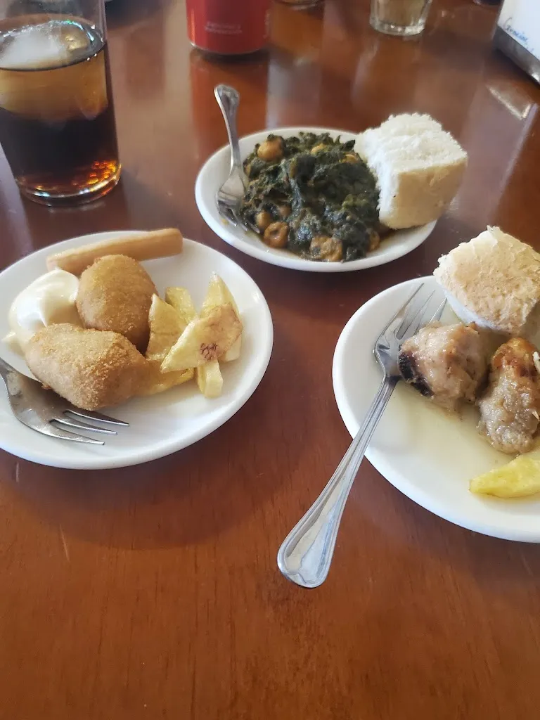 Al B_Bar Antonino_Almadén de la Plata_review