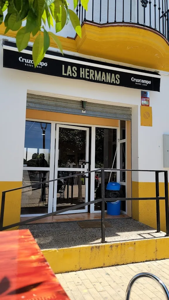 Tony Watson_Bar Las Hermanas_Almadén de la Plata_review