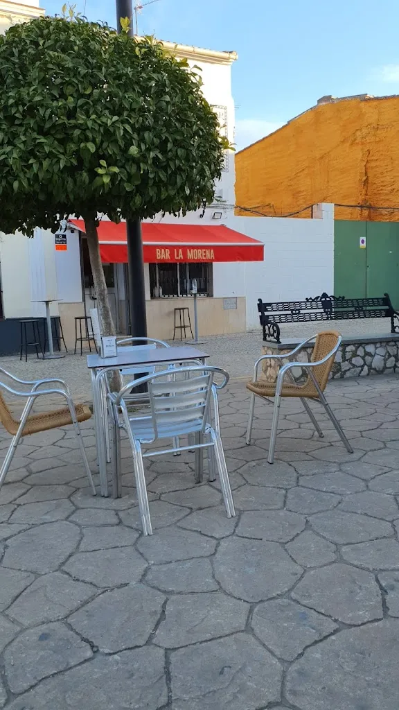 Harry Coverth_Bar La Morena_Almadén de la Plata_review