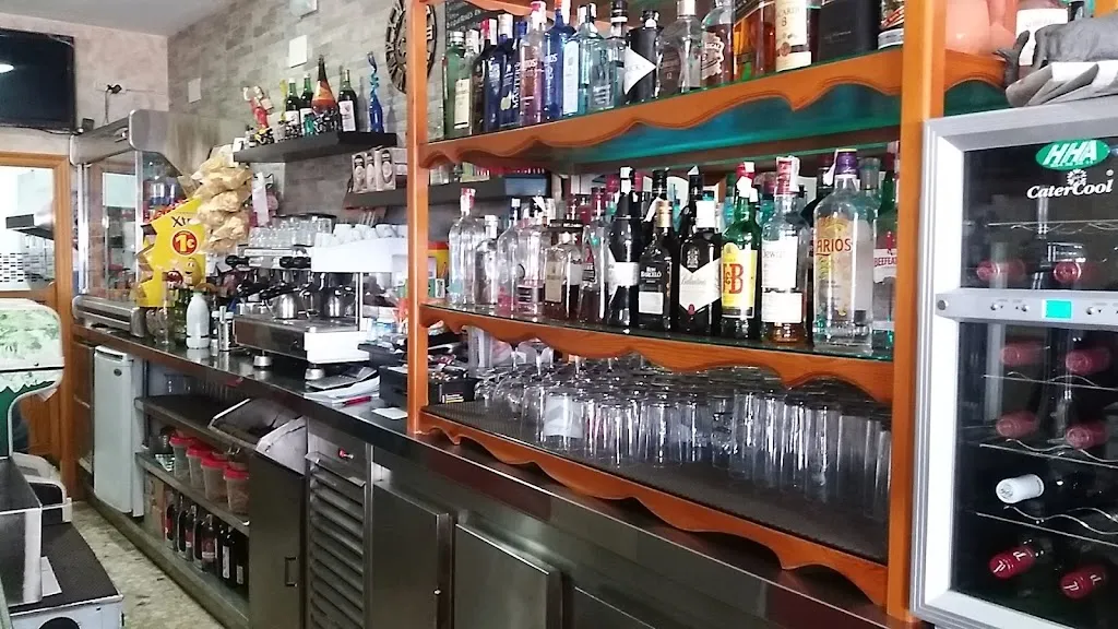 Bar La Morena restaurant in Almadén de la Plata