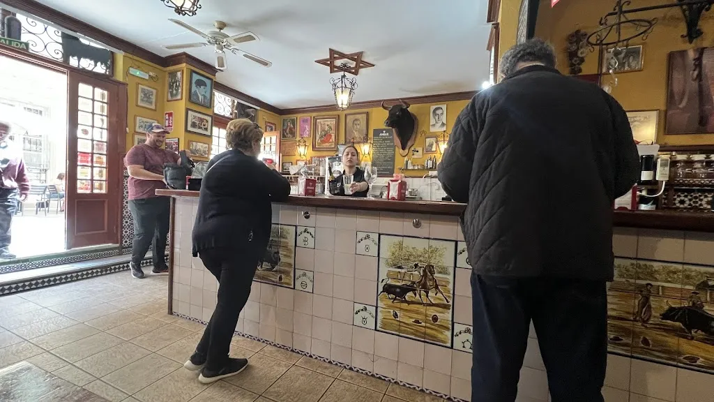 Emma_El Quinto Toro_Almería_review