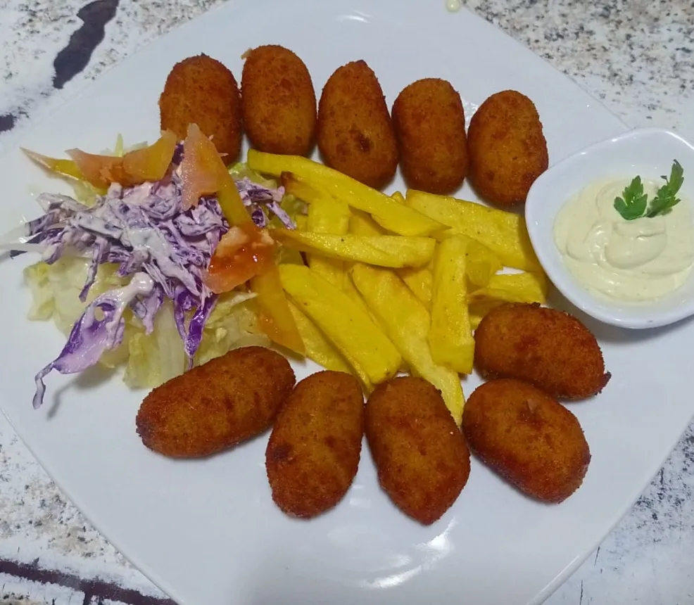 Estephany Paola_Venta la Pringa_Algaba La_recensione