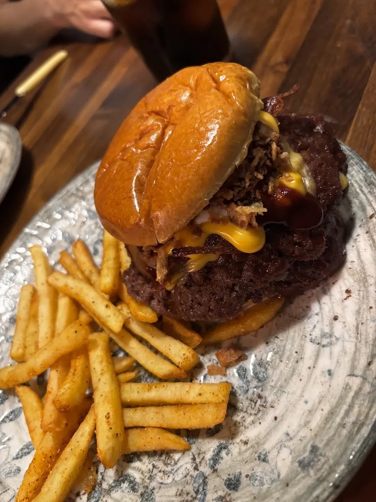 MONKY_Mundo Pizza_Algaba La_review