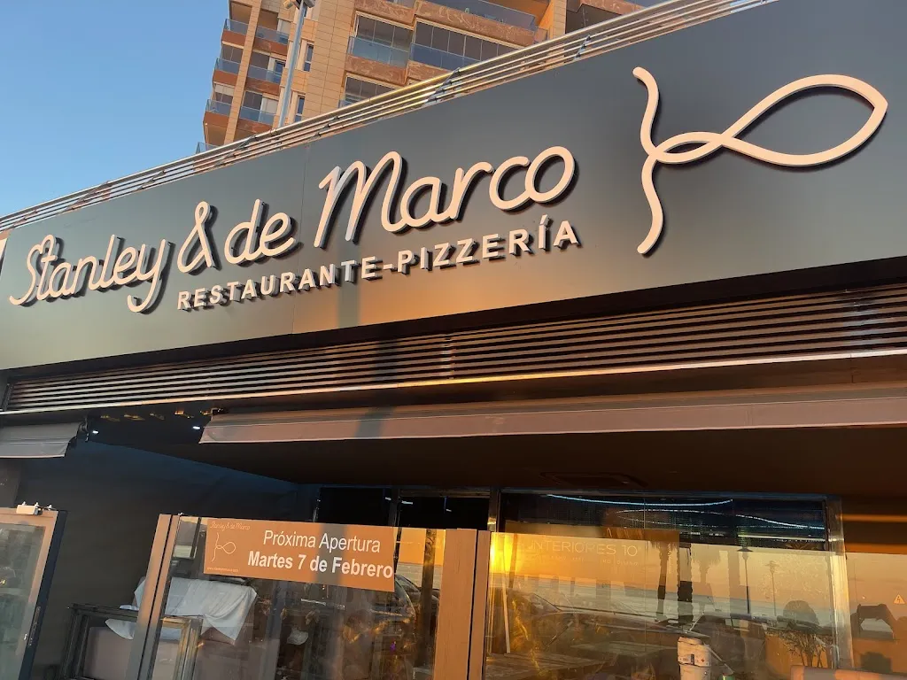 Stanley & de Marco La Térmica restaurant in Almería