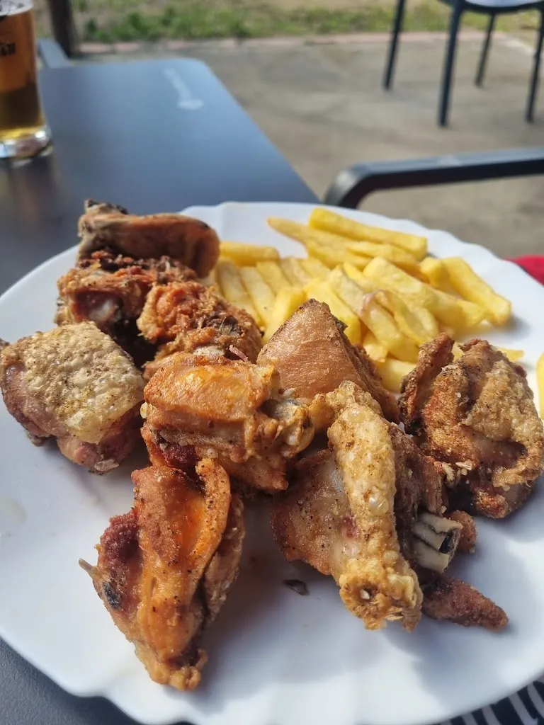 Bar Trompeta_Almensilla_slider_image_3