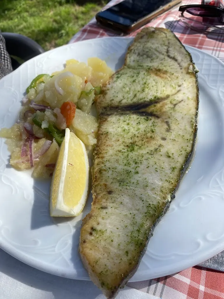 Manuela Gonzalez Ortiz_Restaurante Asador Guadiamar_Aznalcázar_review