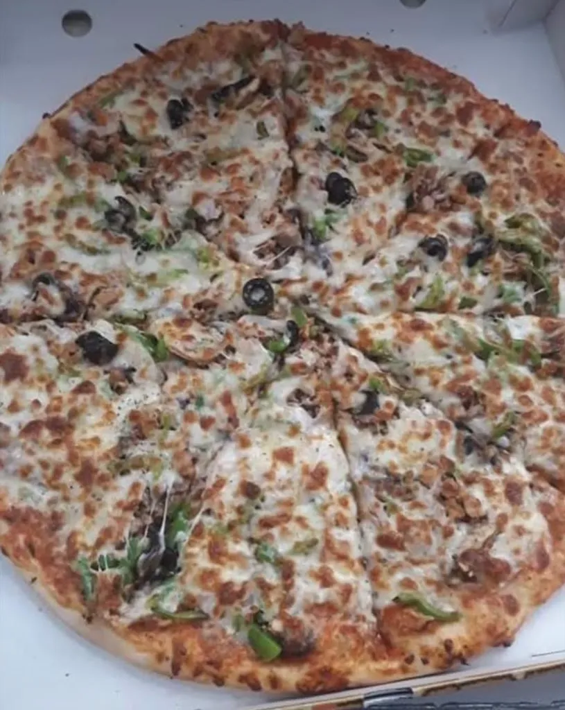 Waqar Ahmad_Pizzeria kebab aznalcazar_Aznalcázar_review