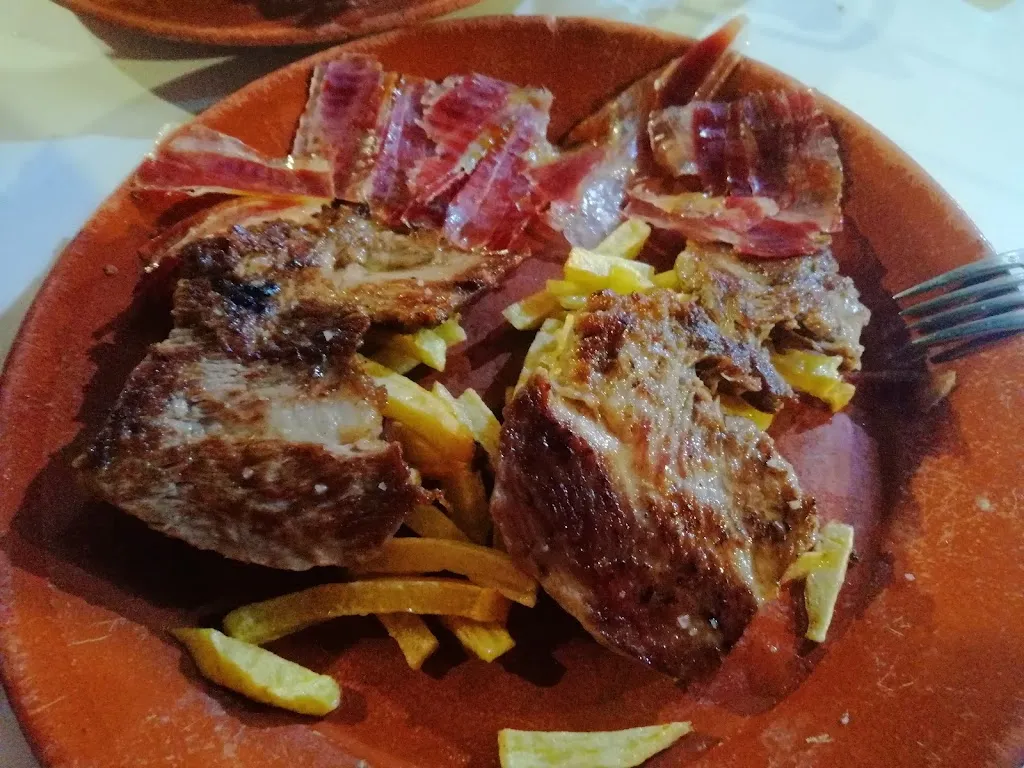 Tasca El Capricho restaurant in Aznalcóllar