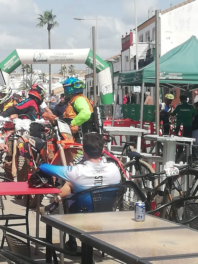 Bar tita concha_Aznalcóllar_slider_image_3