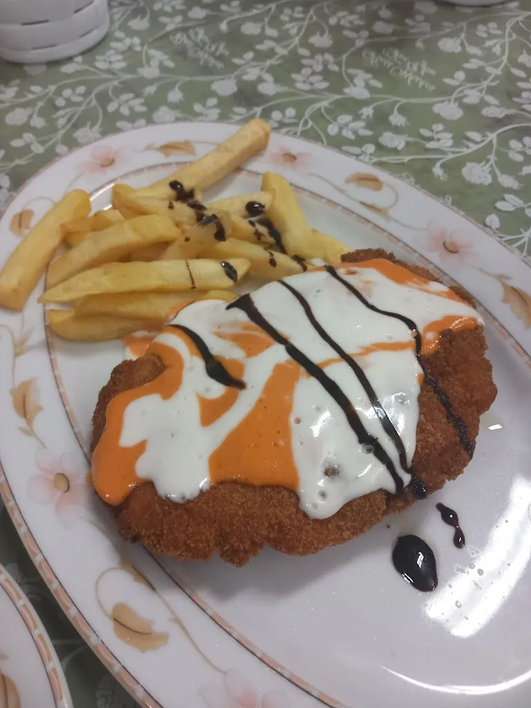 EDUARDO GALAN_Bar Pecero_Arahal_review