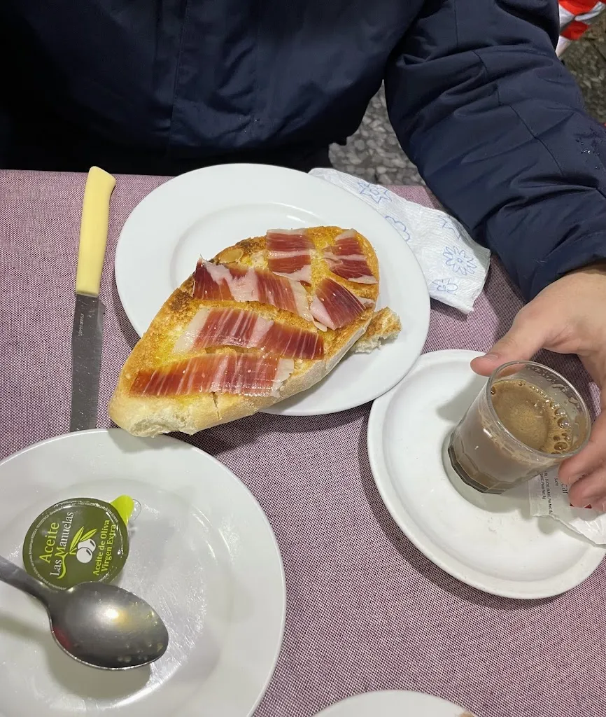 Adela Santos Pérez_Bar Restaurante El Verdeo_Arahal_review