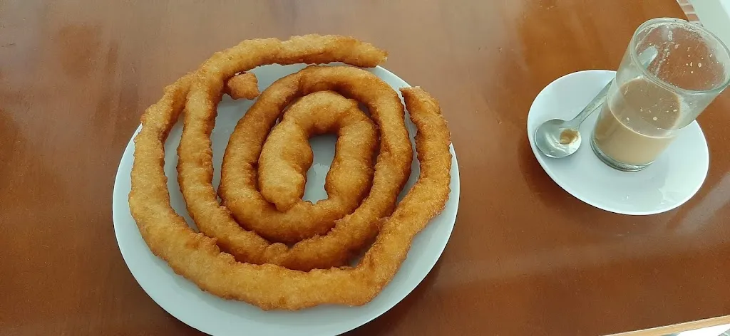 Bar Anca Er Mena restaurant in Arahal