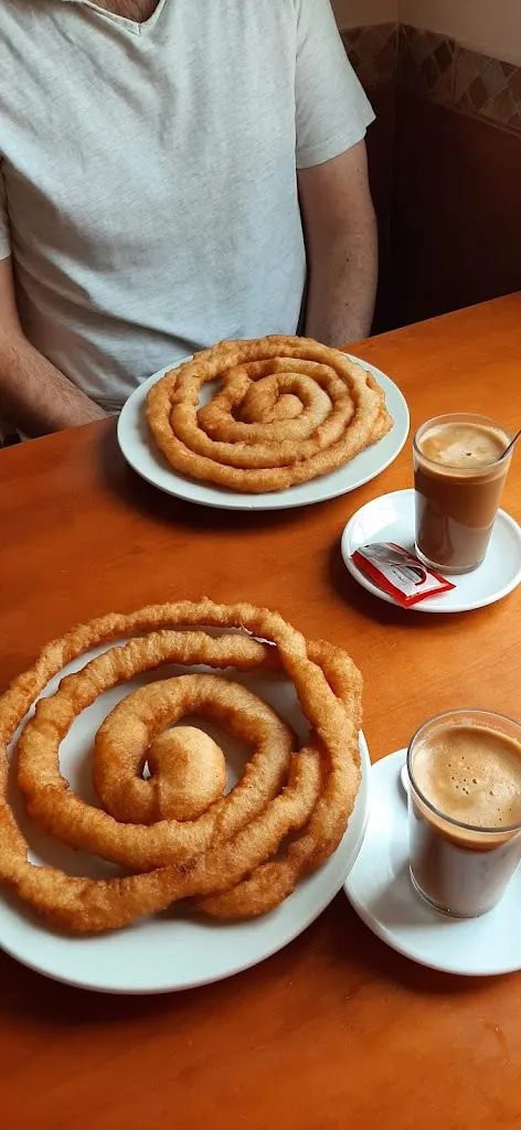 Bar Anca Er Mena_Arahal_slider_image_3