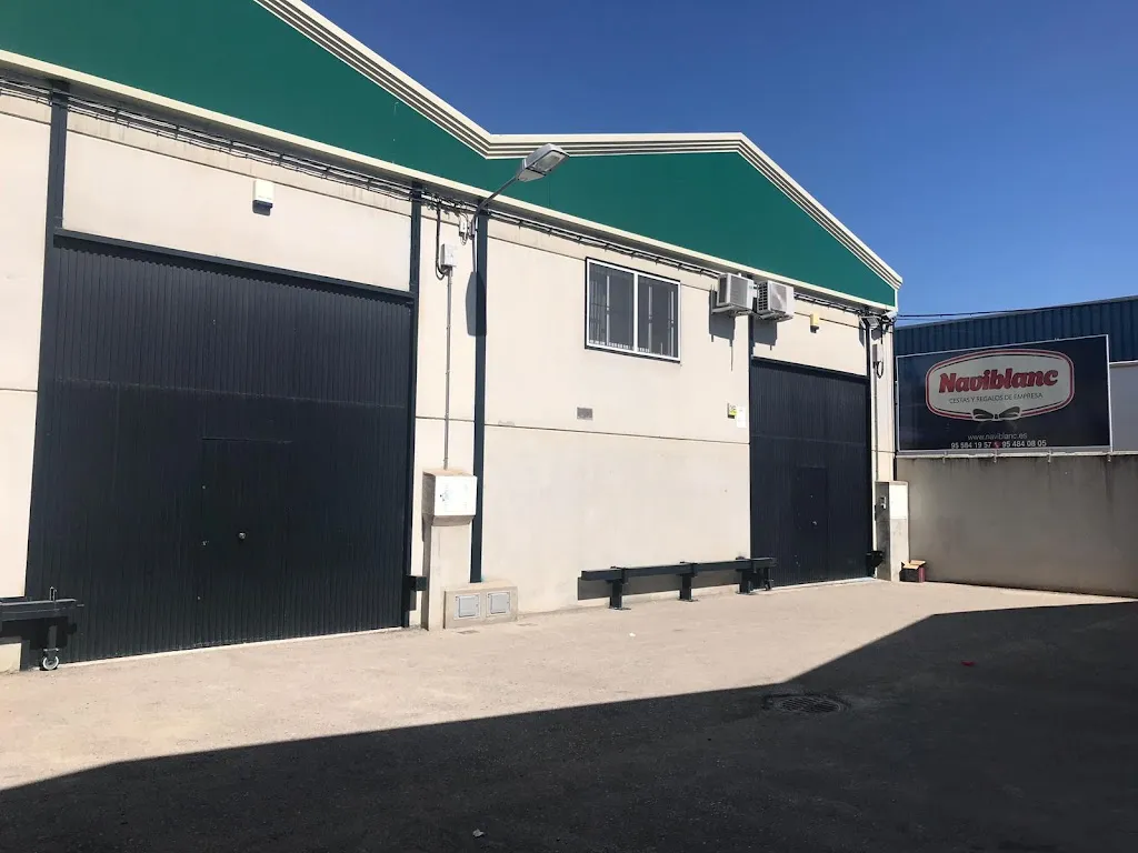 NAVIBLANC - Cesta navidad empresa_Arahal_slider_image_3