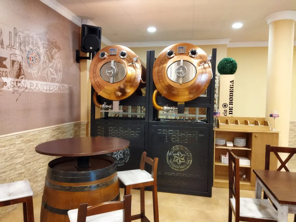 Restaurante Las Brasas / Catering Jesus Ruiz_Badolatosa_slider_image_1