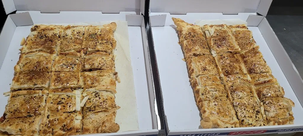 Pizzeria artesana LUIGI_Badolatosa_slider_image_3