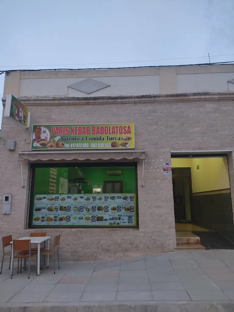 Doner París Kebab restaurant in Badolatosa