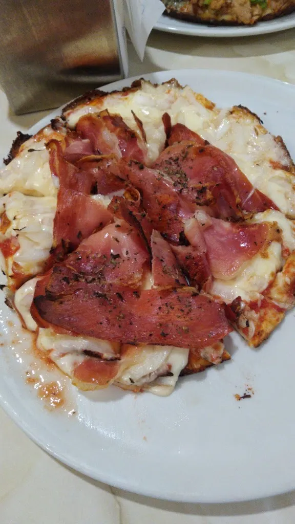 Menu_Pizzería M. Carlos_Benacazón_image_5