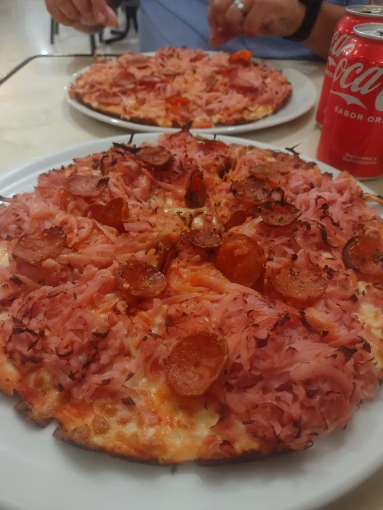 Menu_Pizzería M. Carlos_Benacazón_image_7