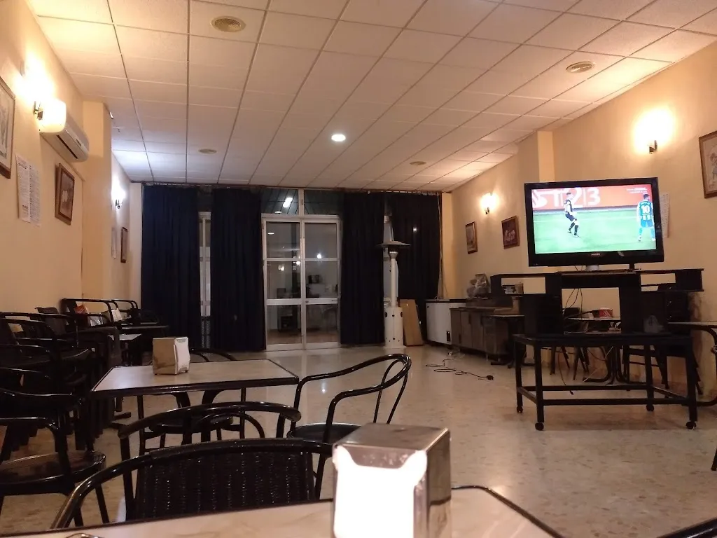 Pizzería M. Carlos restaurant in Benacazón