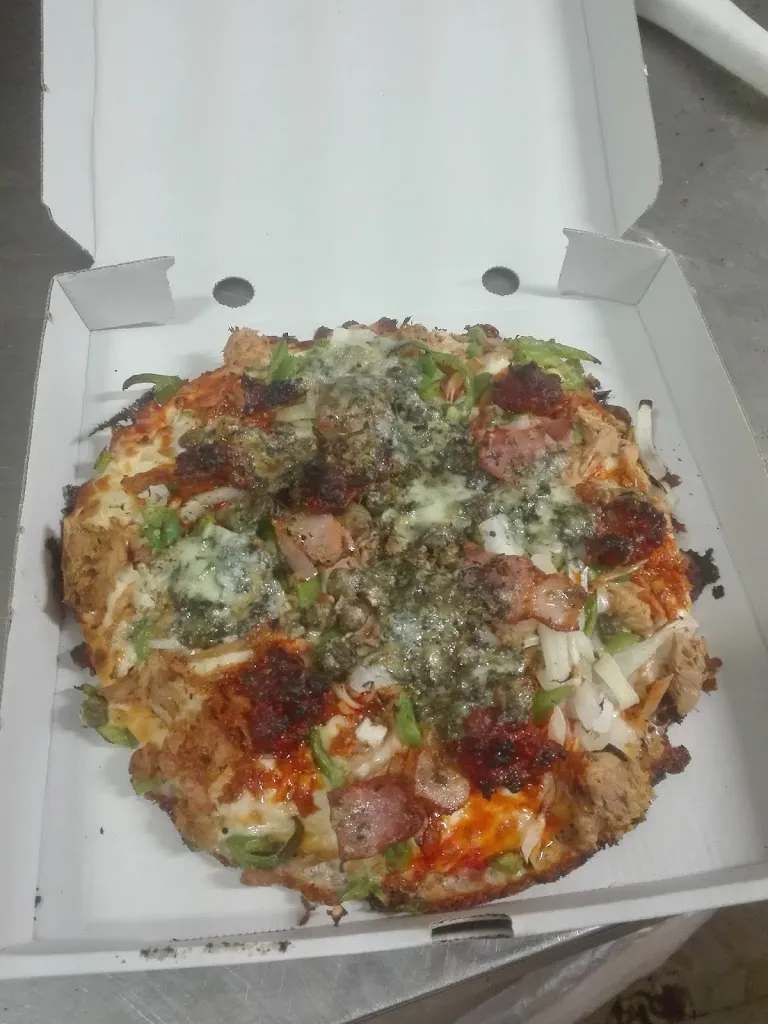 Pizzería M. Carlos_Benacazón_slider_image_2