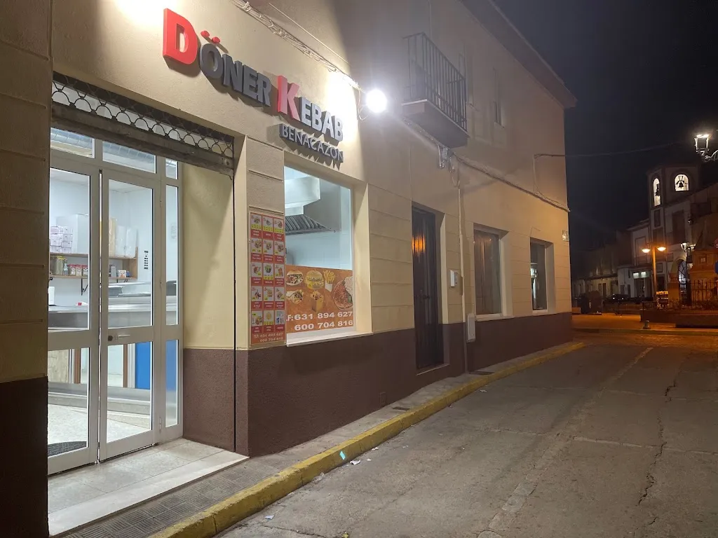 Benacazon Döner Kebab y pizzeria restaurant in Benacazón