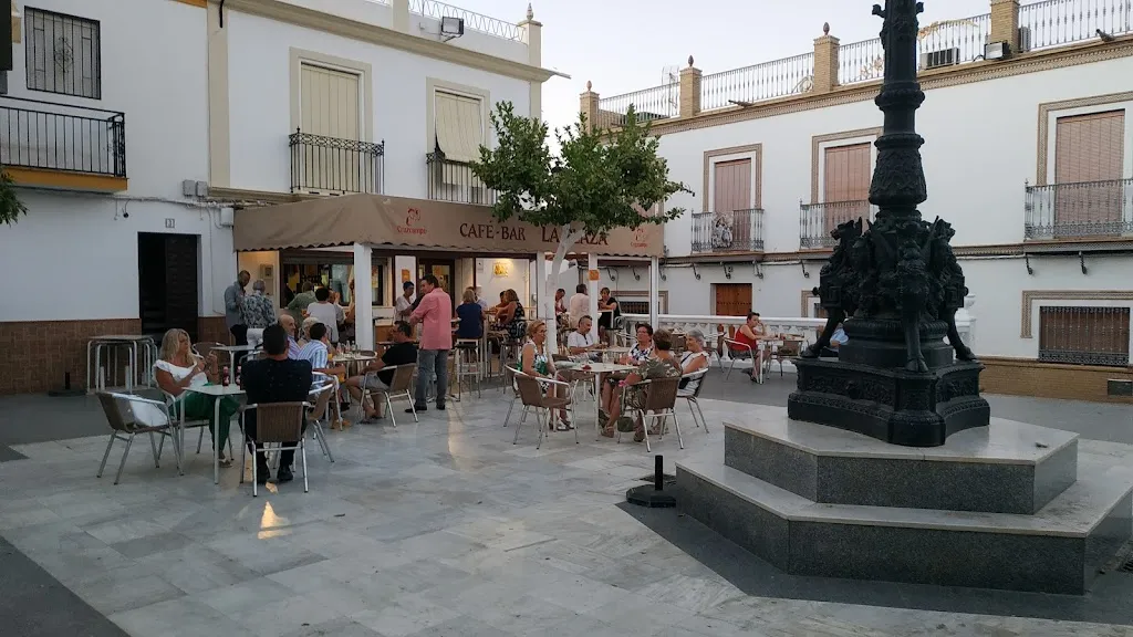 Fran Ramos Martos_Café-Bar La Plaza_Benacazón_review