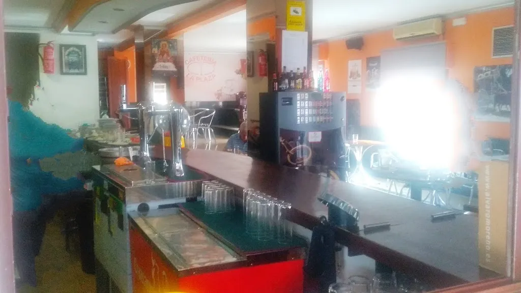 José Ant Bustos_Café-Bar La Plaza_Benacazón_review