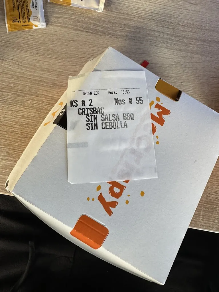 Damon Beckford_McDonald's_Benacazón_review