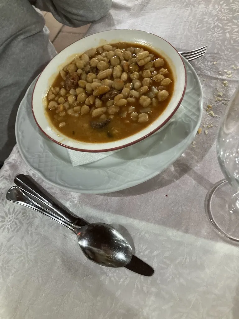 Mesón Tony_Benacazón_slider_image_3