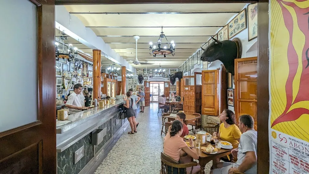 Alejandro Nuñez-Jimenez_Venta Pazo_Benacazón_review