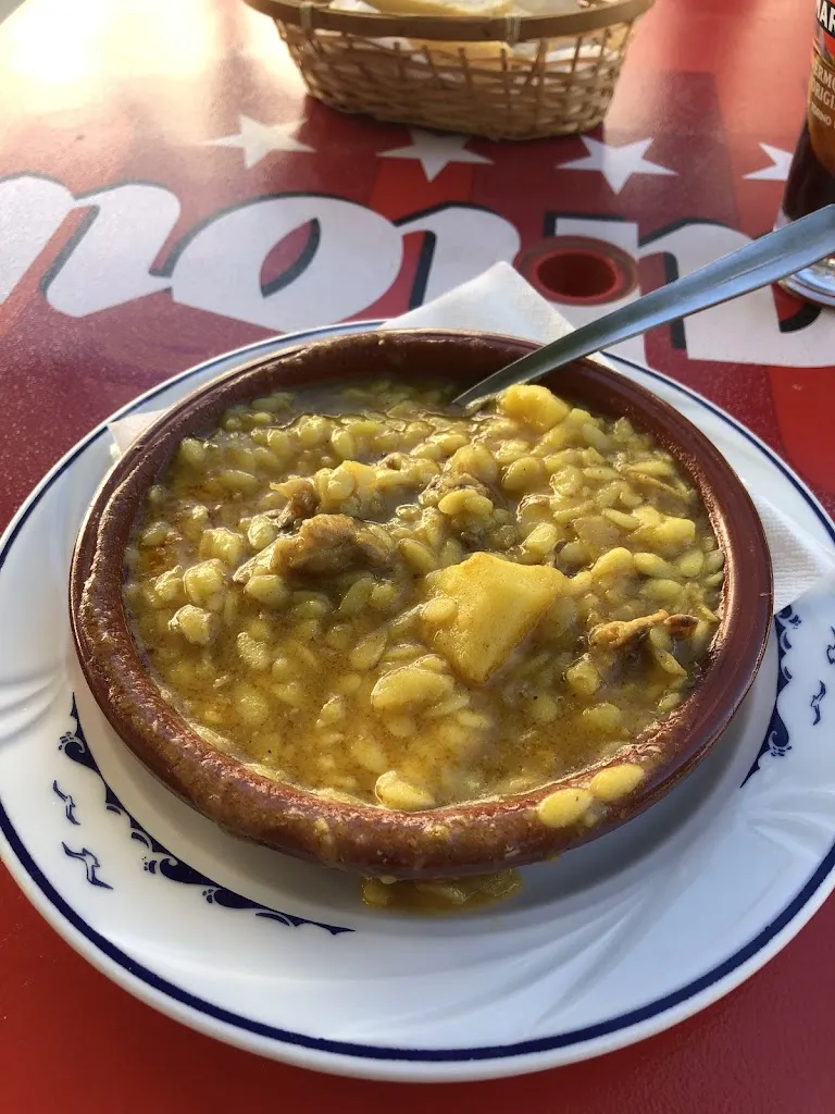 Isabel Mazzucchelli_Café-Bar Los Raneros_Bentarique_review