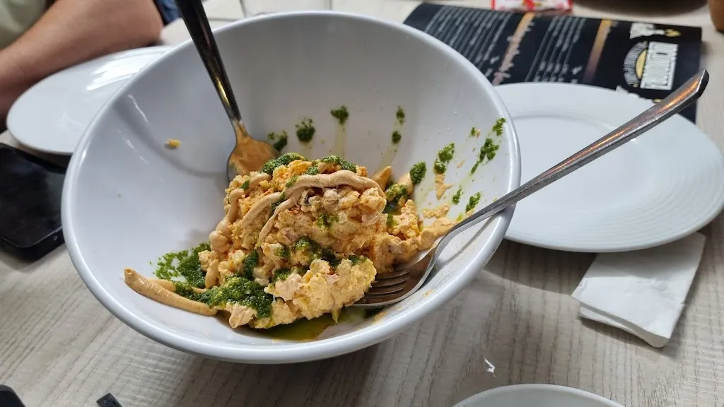 Menu_Locomotora Restaurant&Grill_Brenes_image_5