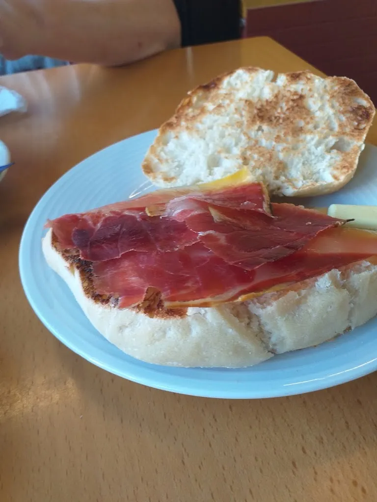 Menu_Locomotora Restaurant&Grill_Brenes_image_7