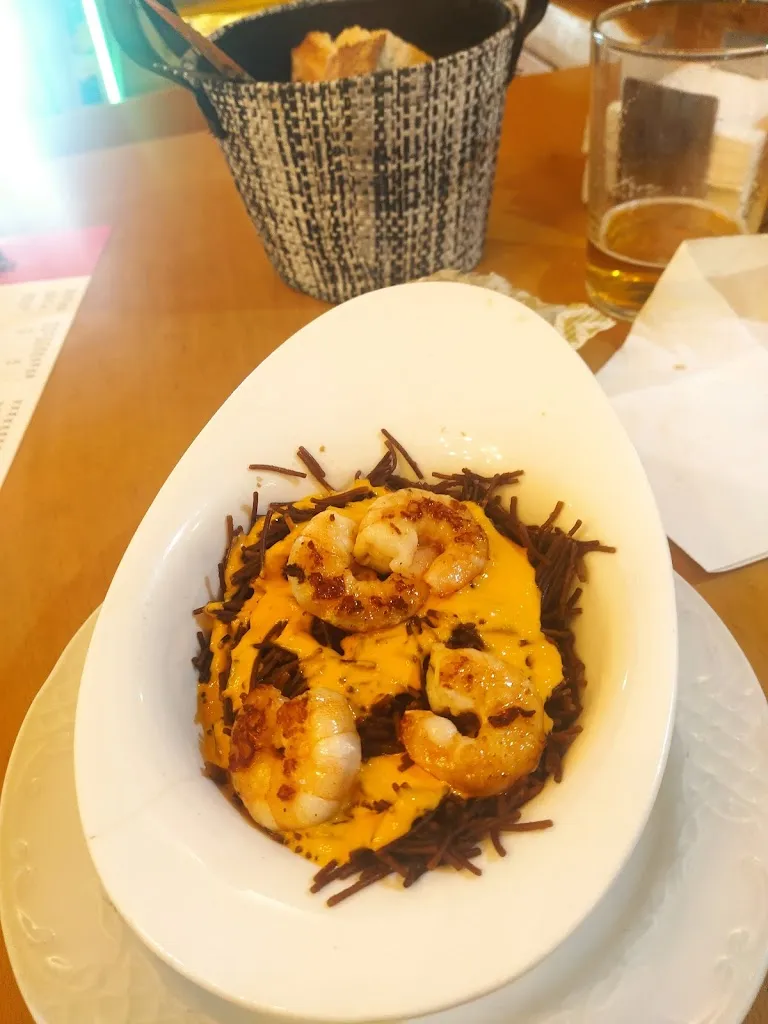 Gabi Am_Locomotora Restaurant&Grill_Brenes_review