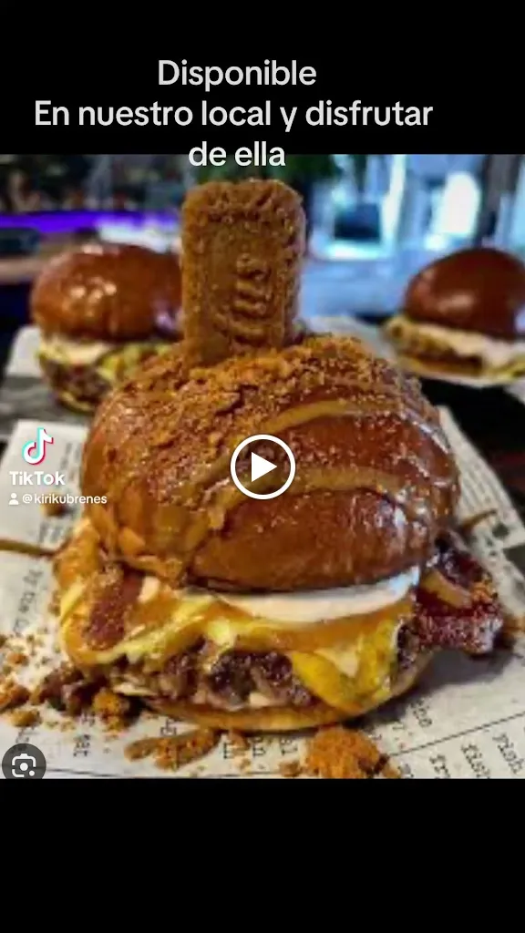 Asador Kiriku, pizzeria hamburguesas bocatas y comidas caseras_Brenes_slider_image_3