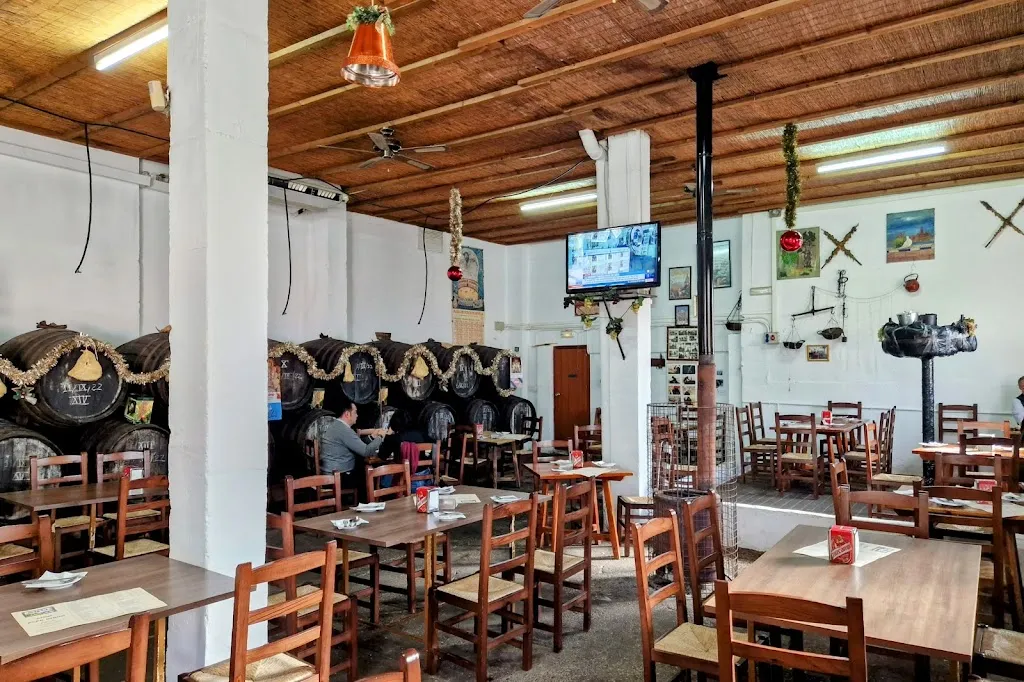 Bodega Pepe Girón restaurant in Bormujos