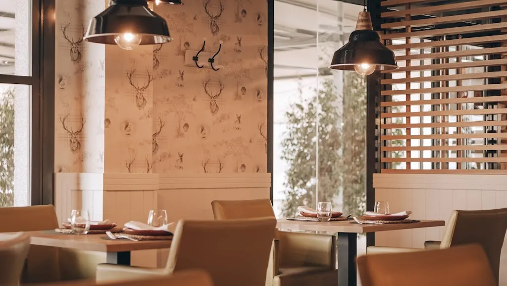 VAKUM Restaurante - Carnes a la piedra restaurant in Bormujos