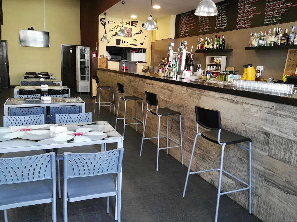 Kampus Fusion Tapas restaurant in Bormujos