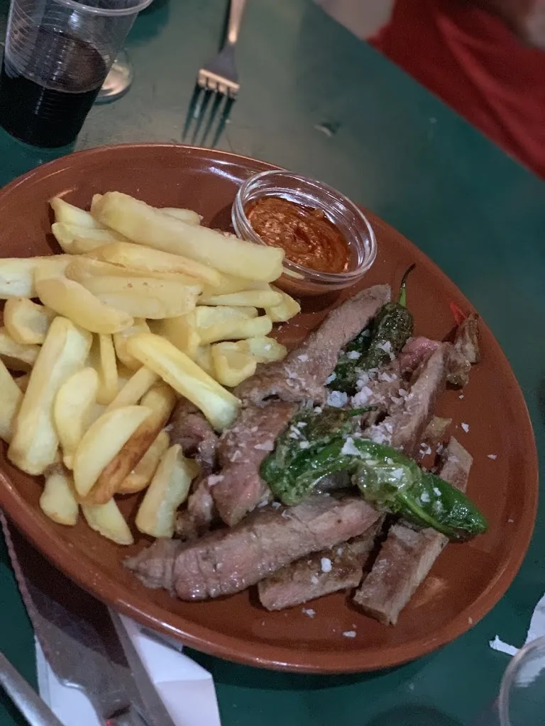 Kensey Young_ESTERÓN Bormujos_Bormujos_review