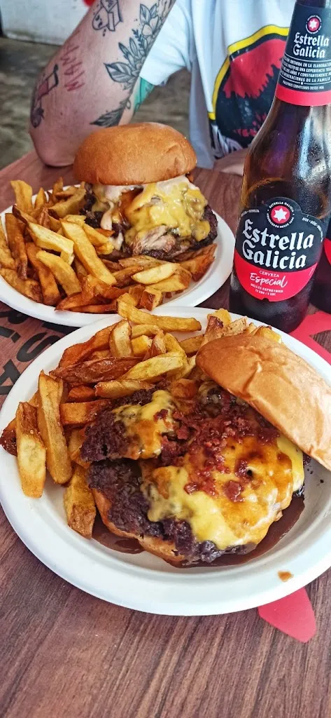 Menu_Burger Food Porn_Bormujos_image_9