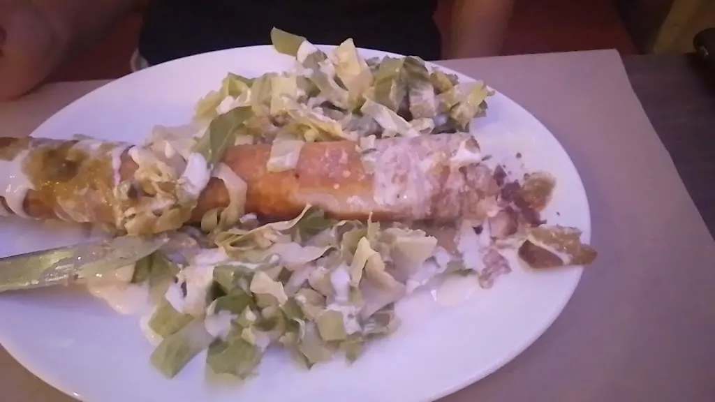 A B_Texas Country Road Food_Bormujos_review