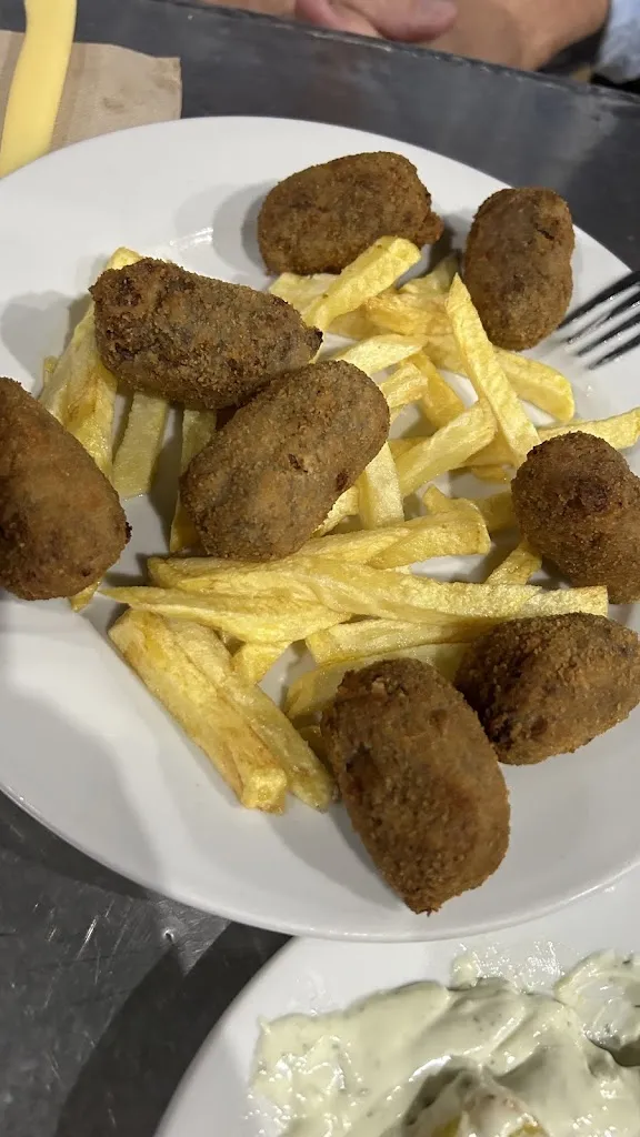 Bar-Restaurante Casa Cristóbal_Burguillos_slider_image_2