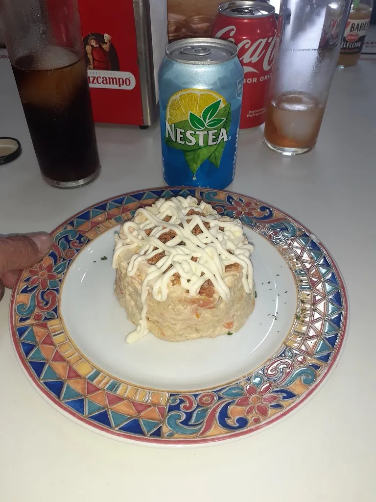 Antonio Perez_Bar restaurante entre2aguas_Burguillos_review