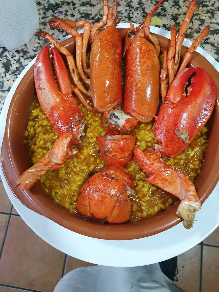 Plaza La Era restaurant in Burguillos